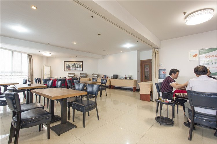 Towo Holiday Hotel (Weinan Huazhou Park)Restaurant