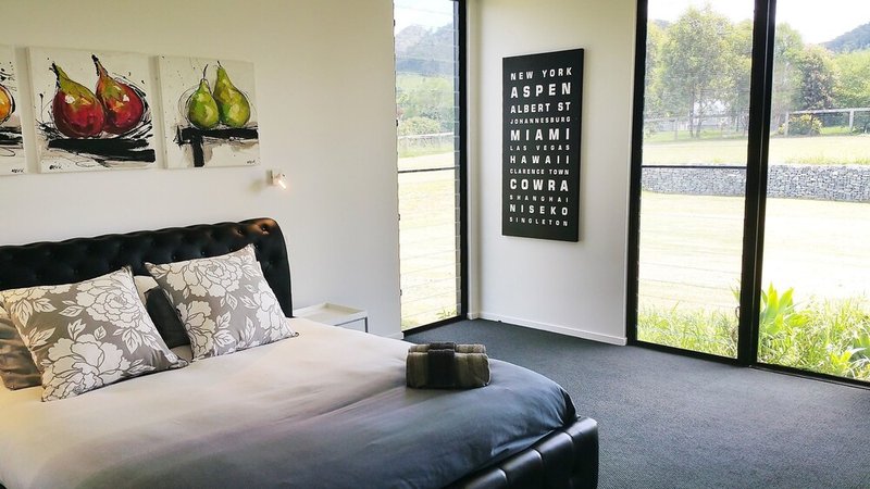 Zebula Gloucester Guest Room