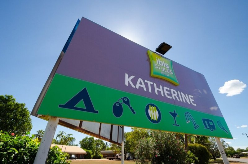 Ibis Styles Katherine Over view