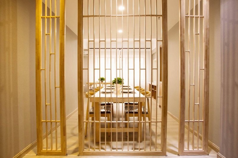 Warm & Safe HOTEL Restaurant