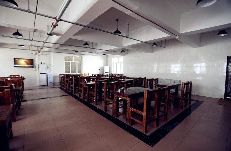 Dong Fang  Hotel餐厅