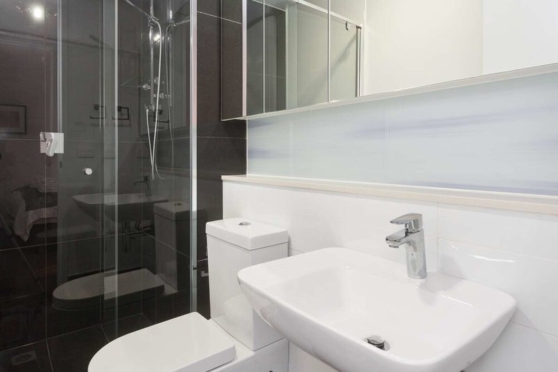 Location, Views and Style Guest Room