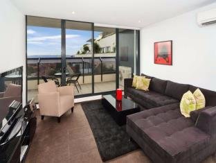 Location, Views and Style Guest Room