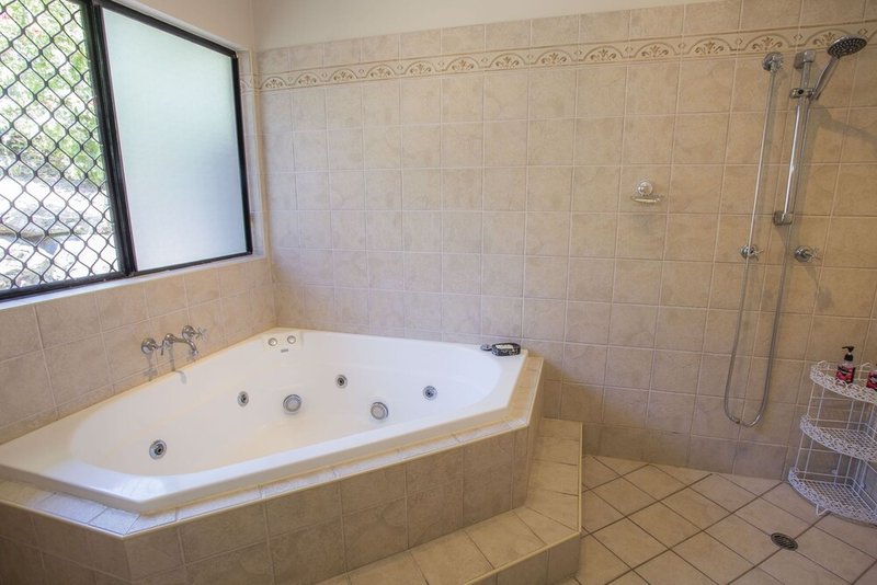 Brinsmead Family Holiday Home 客房