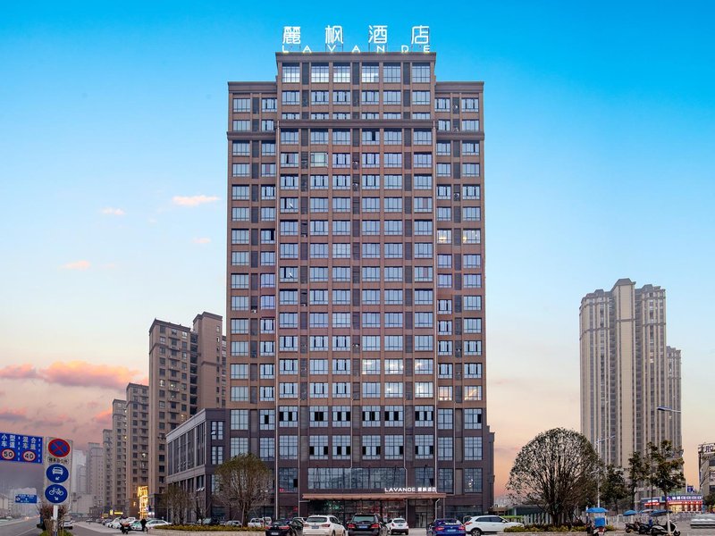 Lavande Hotel (Lujiang Zhouyu Avenue) Over view