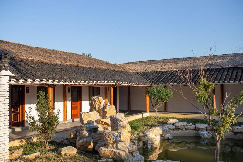 Liushuiju Hotel (Nanshan Bamboo Sea) Over view