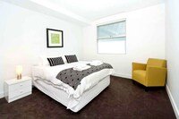 Broadway in Elwood on the CanalGuest Room