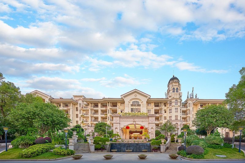 Country Garden Phoenix Hotel Lechang Over view