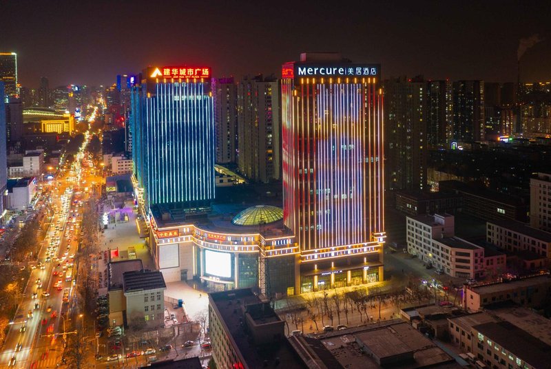 Mercure Hotel (Jianhua)Over view