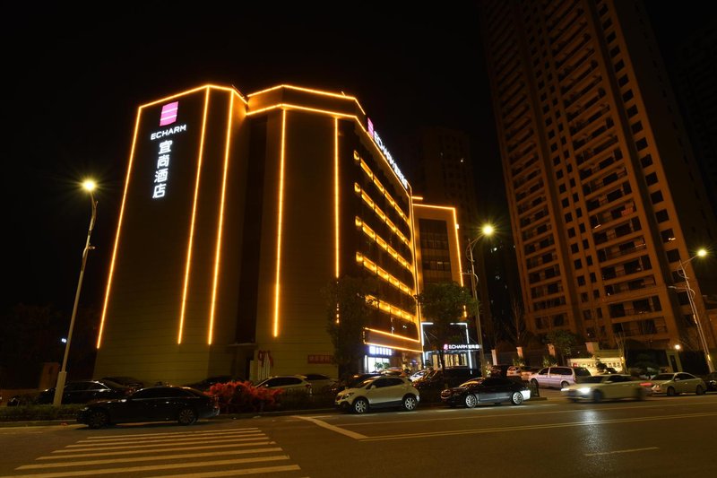 Echarm Hotel (Leqing Rose Garden)Over view