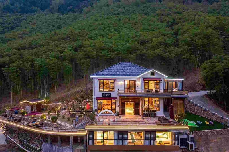 Mantouanji mountain luxury homestay Over view