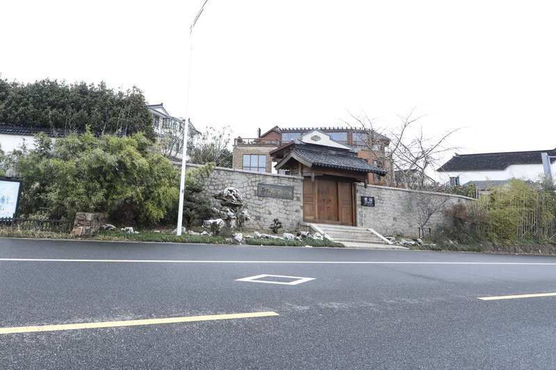 Qiu Garden Hotel (Hall 1) Over view
