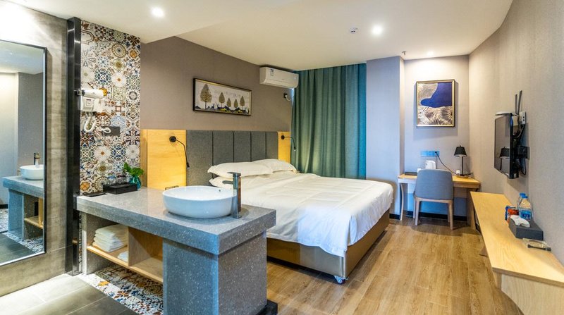 Danzhou Guanlan Shangpin International Hotel Guest Room