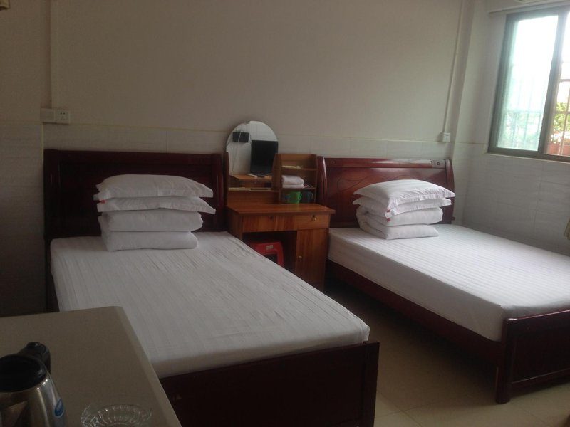 Jinzuan Hotel Guest Room