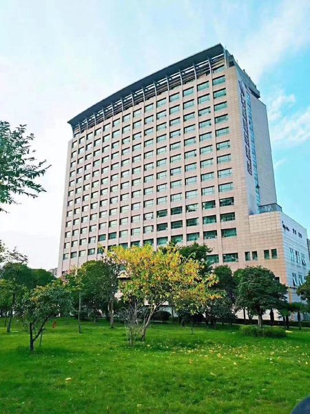 Yiquan International Hotel ZhengzhouOver view