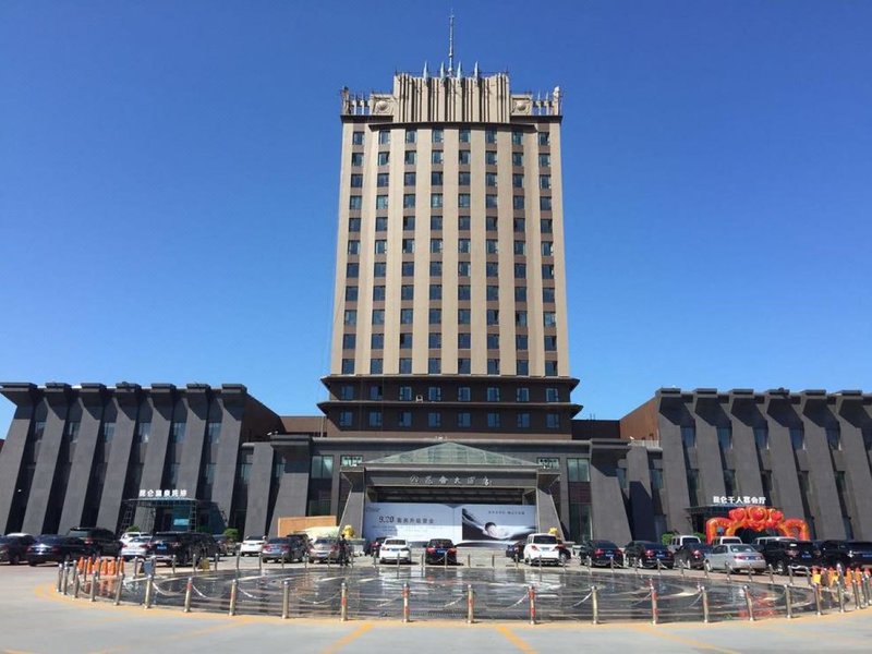 Kunlun Hotel PanjinOver view