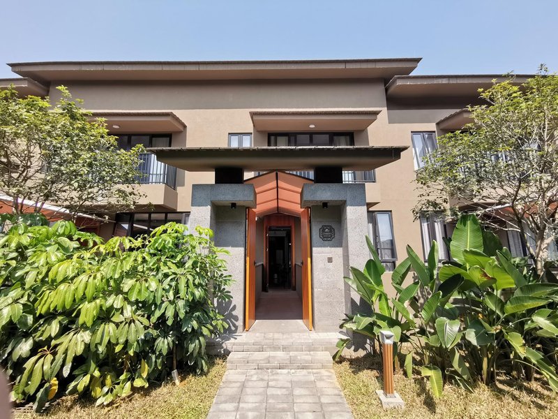 longmen nankunshanju hot spring party villa Over view