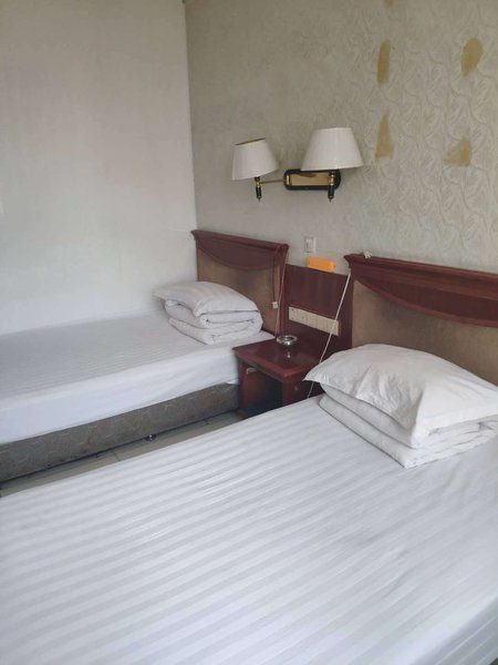 Qiachuan Hotel Guest Room