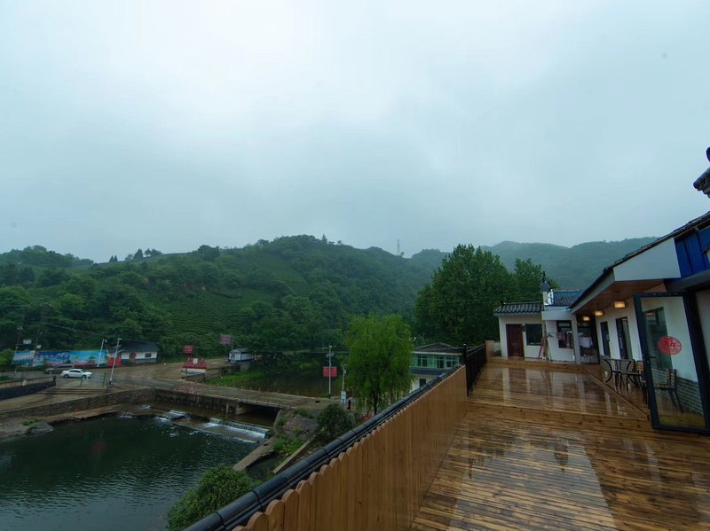 Xinyang Ziying tea garden HotelOver view