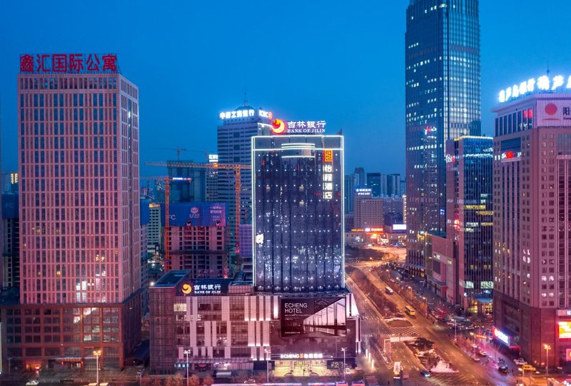 Echeng Hotel (Shenyang North Railway Station) Over view