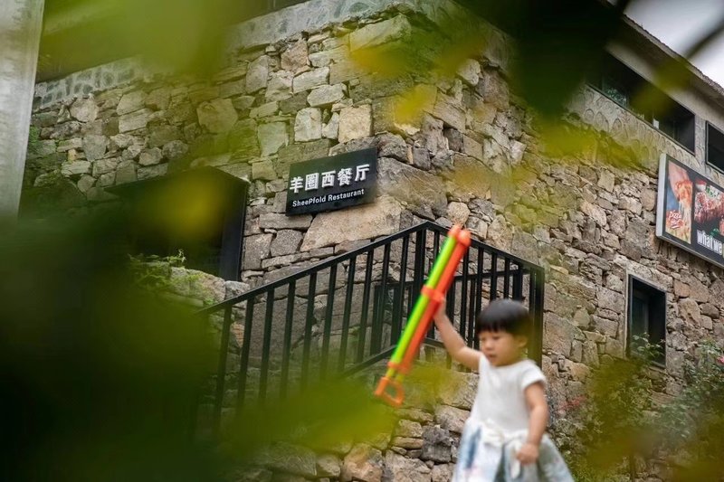 Lingquan Miaojing High end HostelHotel public area