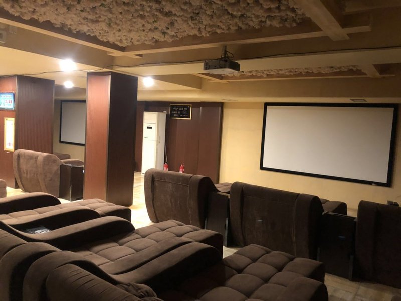 Jinshuigang Hotel (Baoding Tianwei Road) 休闲