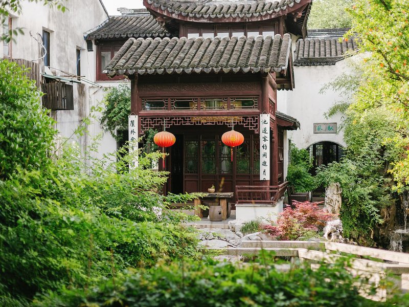 Blossom Hill Inn Suzhou Over view