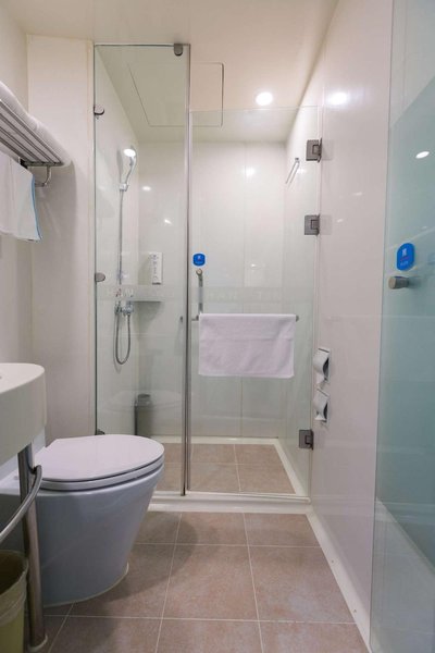 Hanting Express Qingdao Aofan CenterGuest Room