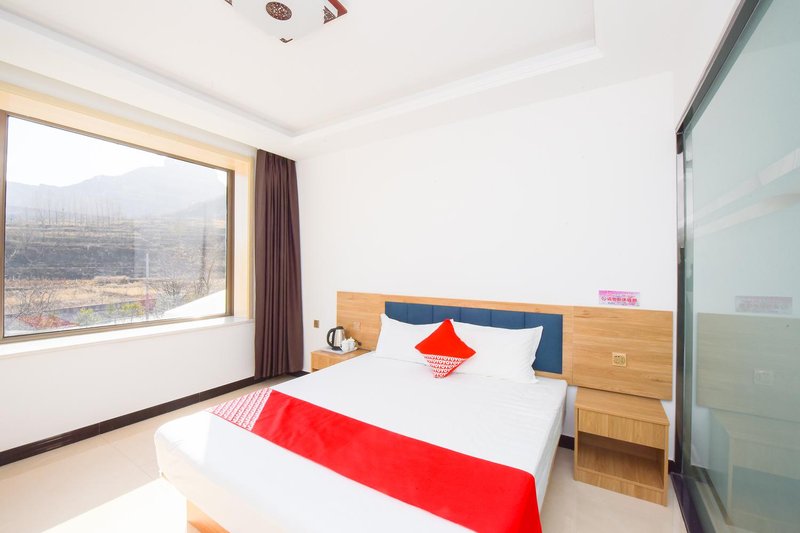 Seven steps ditch village hotel 客房