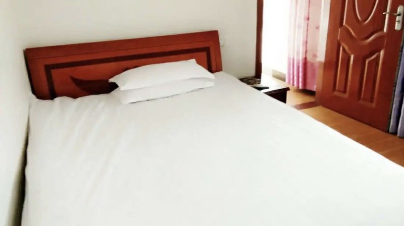 Bowang Hotel Guest Room