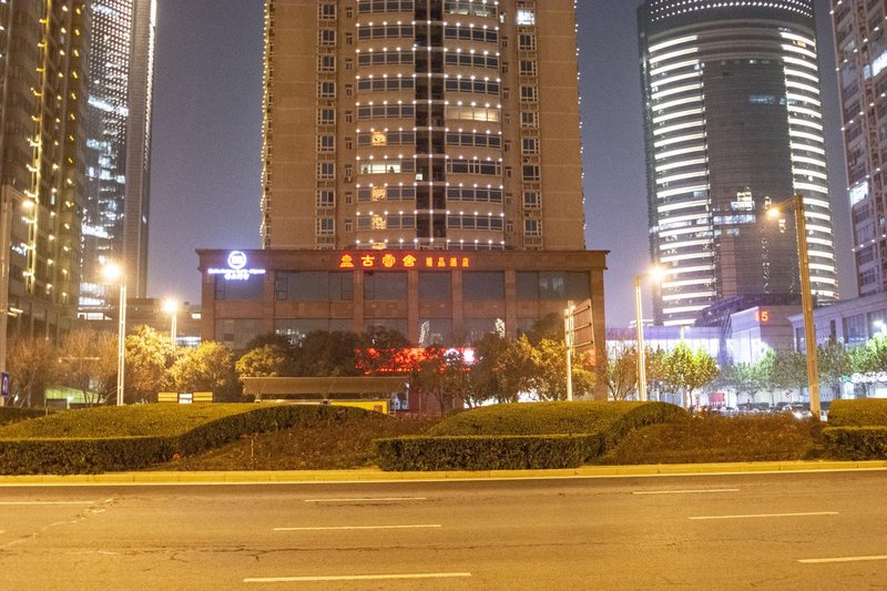 ELAN Zhengzhou business inner ring Exhibition Center Hotel Over view