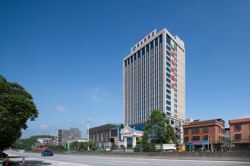 Vienna Hotel(Xinfeng Road) Over view