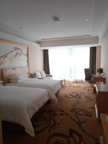 Vienna Hotel (Jiujiang Happy City) Guest Room