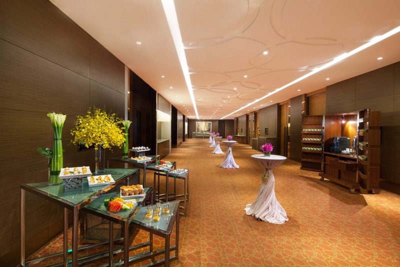 Holiday Inn Shanghai JinxiuRestaurant