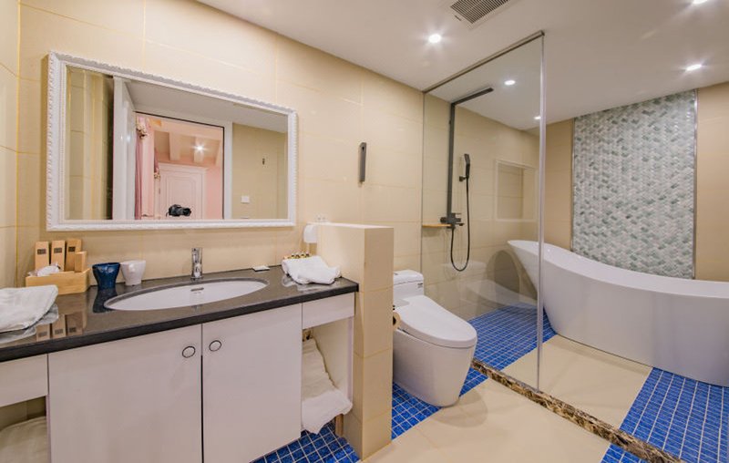 Ten Rooms InnGuest Room