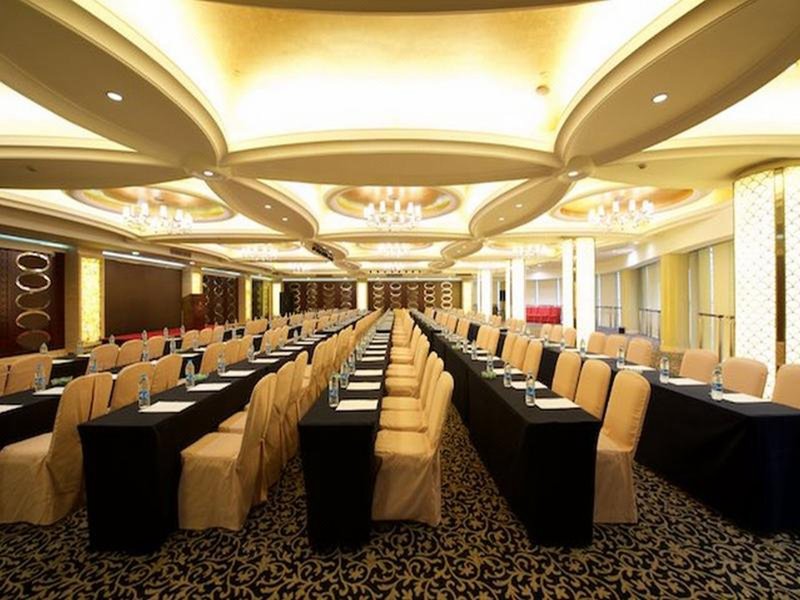 Mercure Shanghai Royaltonmeeting room