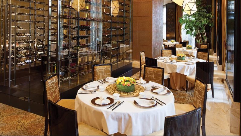 Four Seasons Hotel Macao, Cotai StripRestaurant