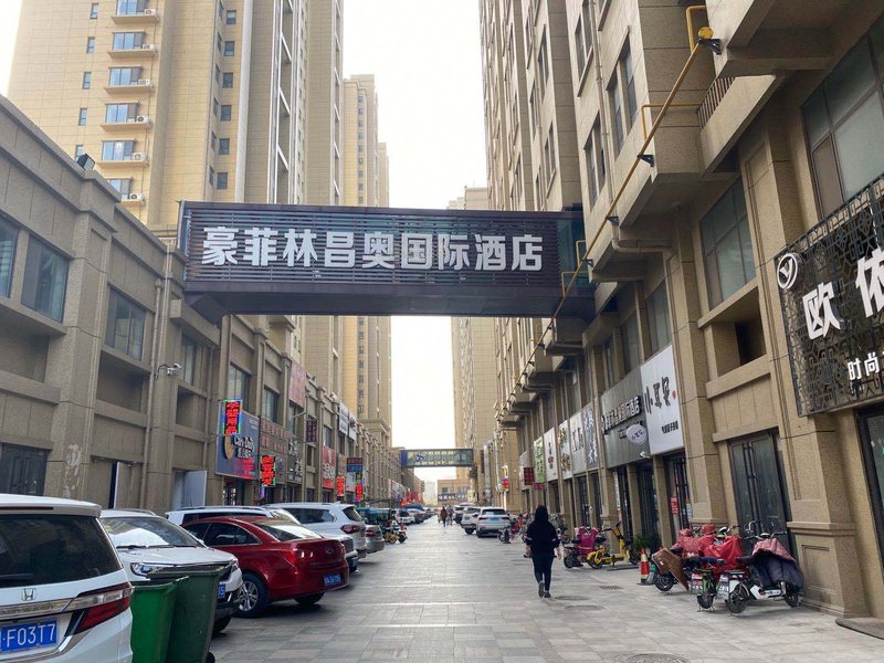 BEST WESTERN Hotel Qihehaofeilinchangao Over view