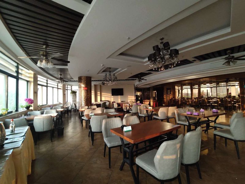 Venas Boutique Hotel (Zhengzhou East Railway Station International Exhibition Center) Restaurant