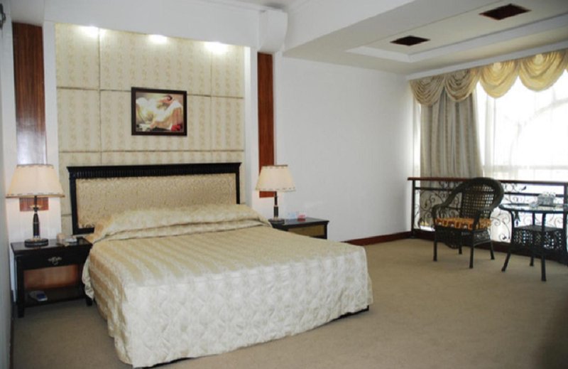 Binchuan Xinya Hotel Guest Room