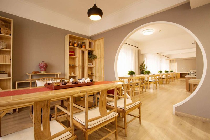 Warm & Safe HOTEL Over view