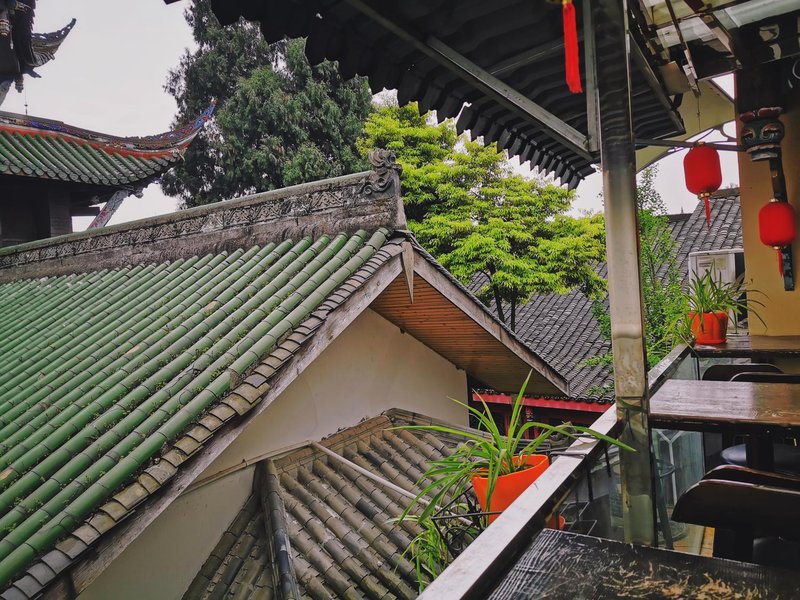 Xinyue Fudi InnOver view