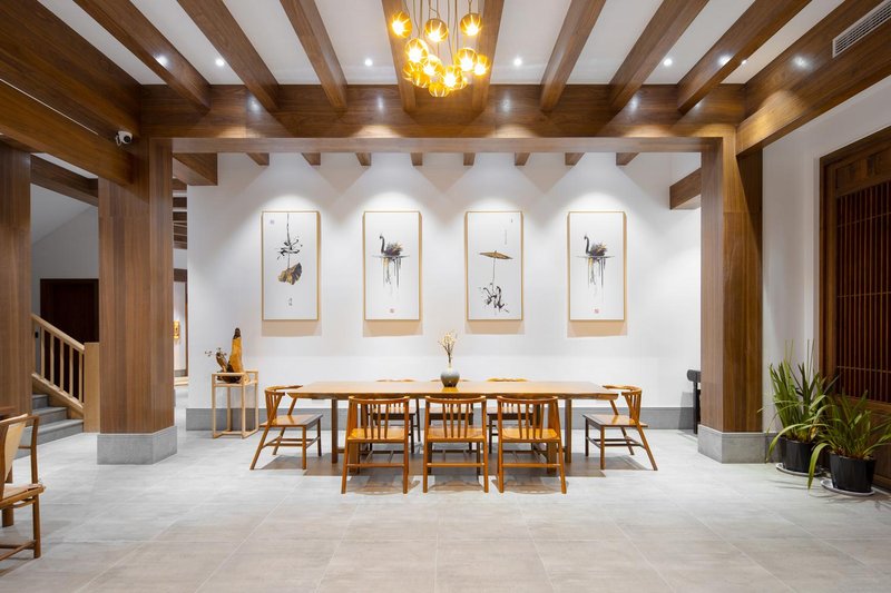 Floral Inn Yizhu Jiuhuashan meeting room