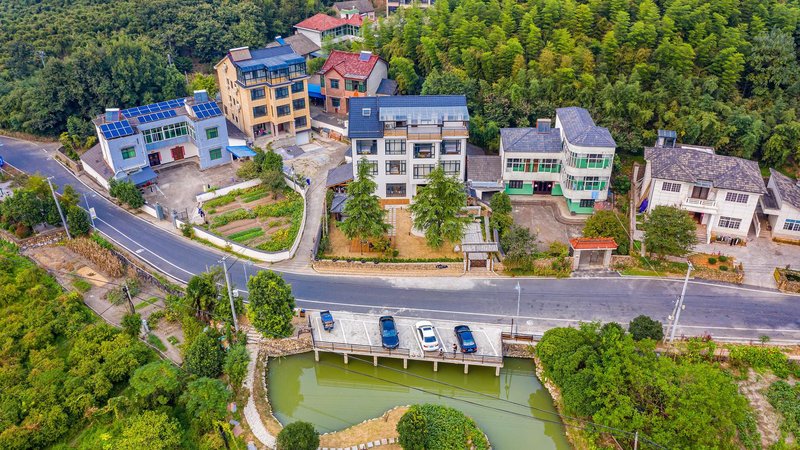 Anji Jusongxuan bed and breakfast Over view