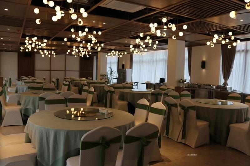 Xishan Yiju Hotel Restaurant