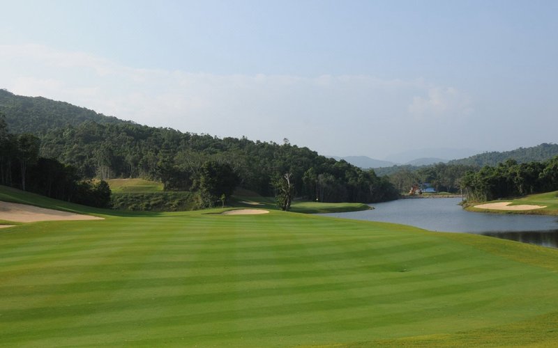 Red Flag Valley Golf HotelOver view