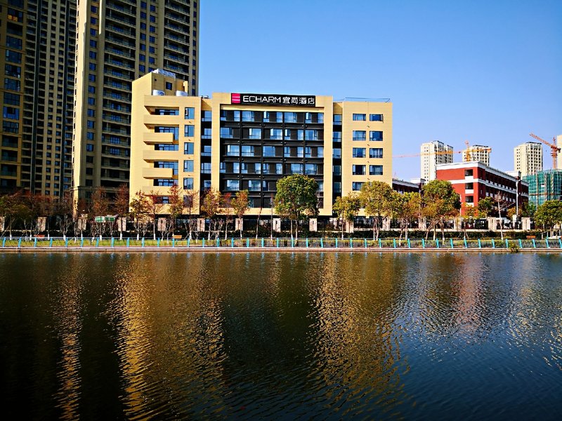 Echarm Hotel (Leqing Rose Garden)Over view