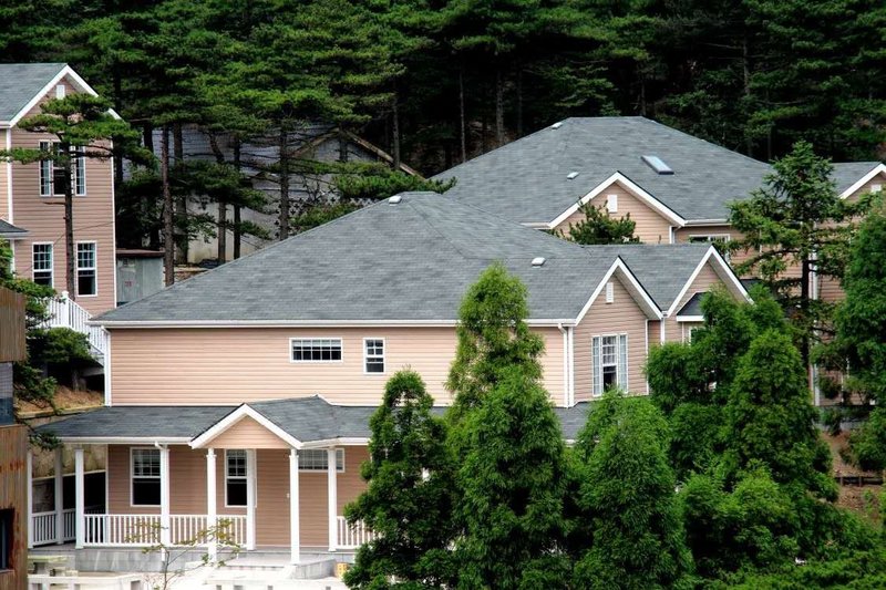 Liandan Lake Holiday HotelOver view