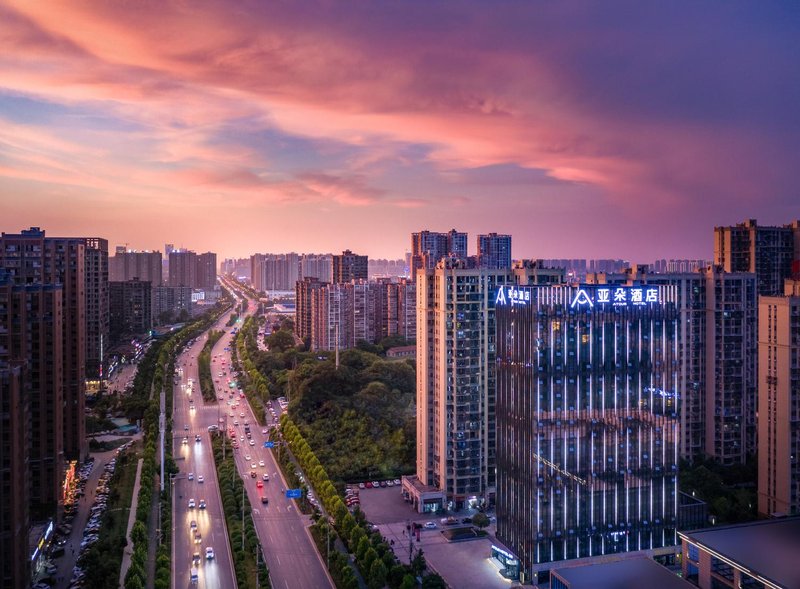 Atour Hotel (Changsha Huiyi City) Over view