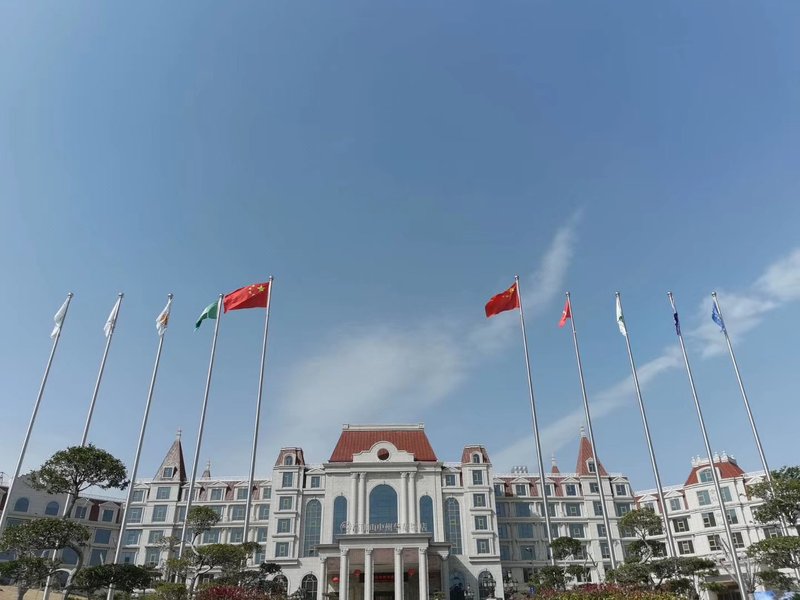 Gaoyangshan Hot Spring Hotel Over view